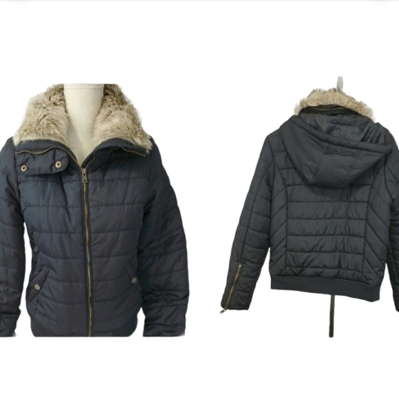 Aeropostale Black Faux Fur Hooded Quilted Jacket - Picture 2 of 12